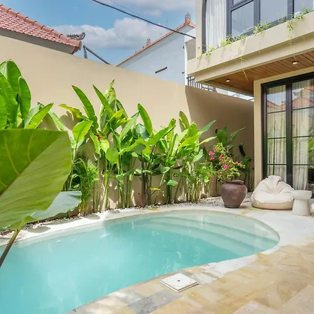 Juli Villas - Luxurious 2 Bedroom Villa With Pool At Good Location - Canggu Pererenan